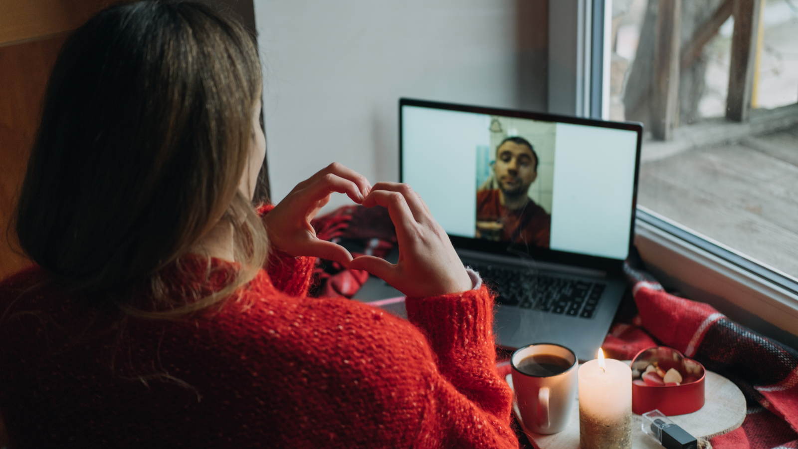 Como Detectar ‘Alertas Vermelhos’ nos Relacionamentos Online